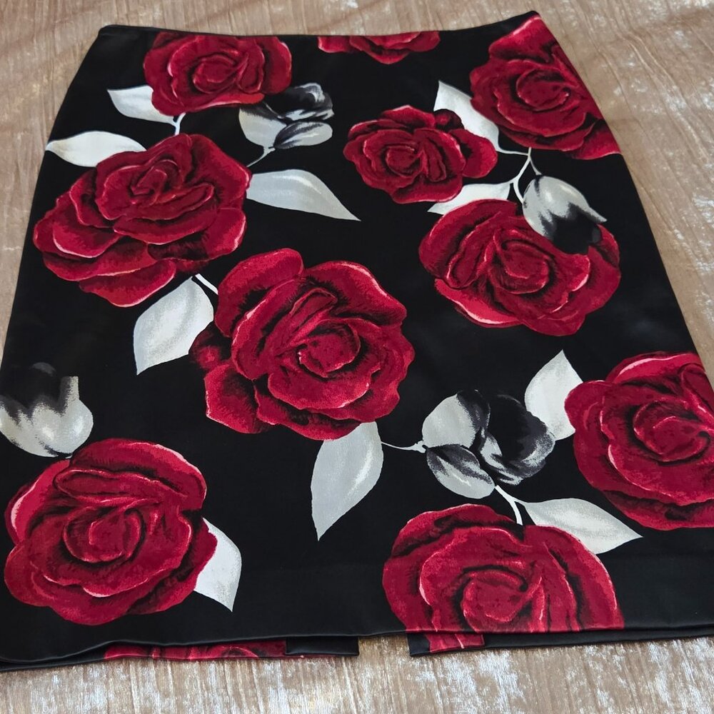 WHBM floral skirt